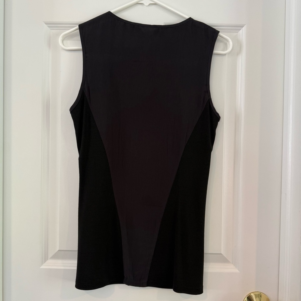 Lola & Sophie Scoop Neck Tank Top Size XS - Picture 3 of 8